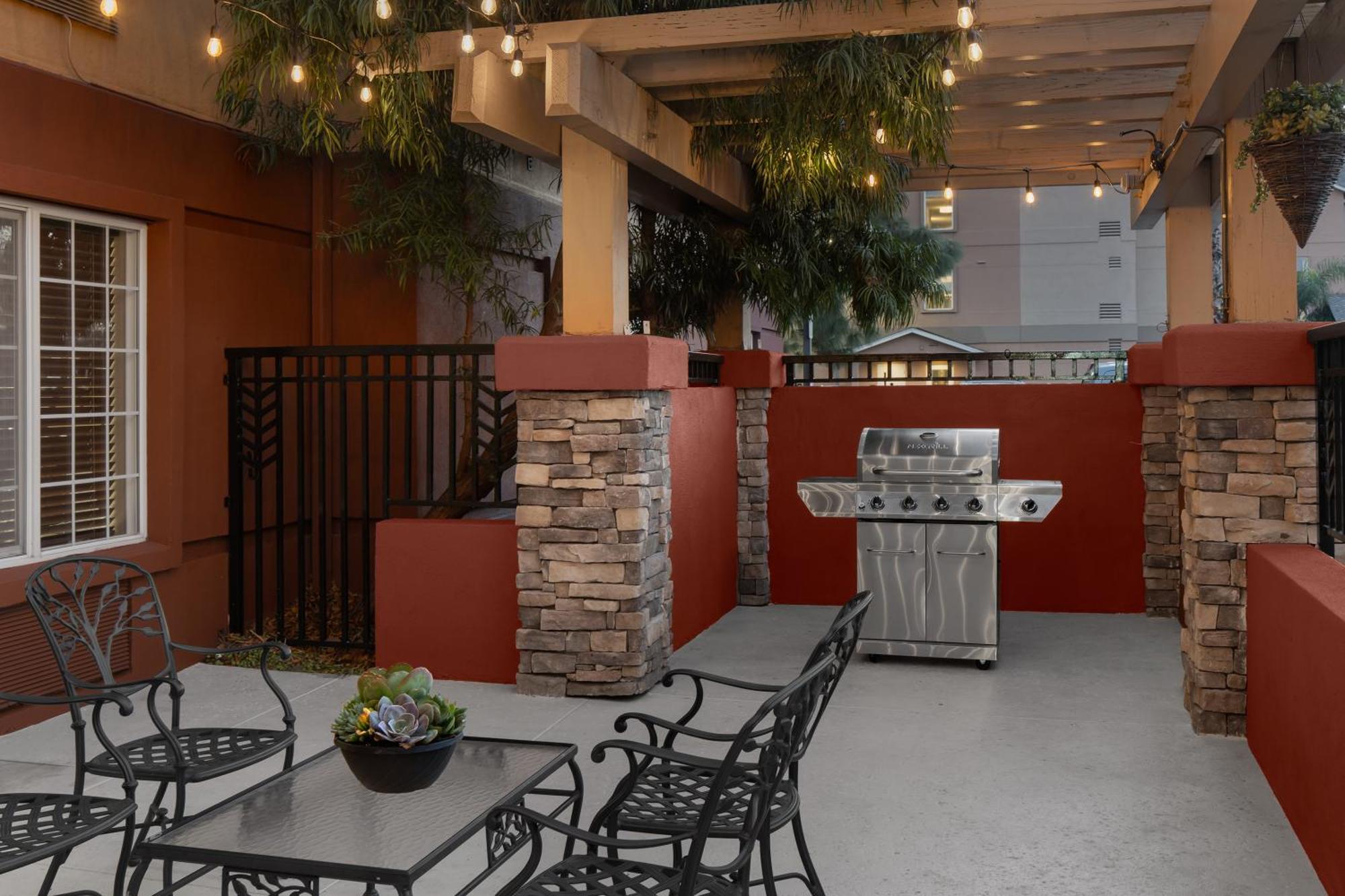 Larkspur Landing Extended Stay Suites Renton Ngoại thất bức ảnh